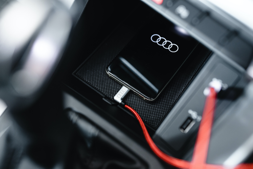 Cavo di Ricarica USB Audi - Visita lo Shop online L'Auto Como